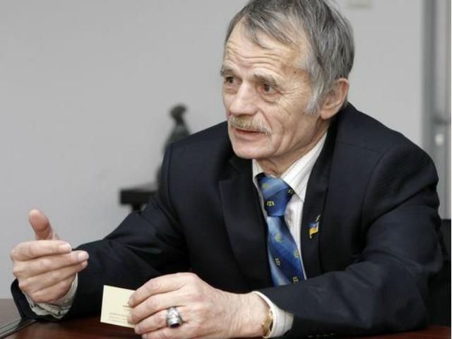 Джемилева и Чубарова задержали на въезде в Крым, — СМИ Джемилева и Чубарова задержали на въезде в Крым, — СМИ