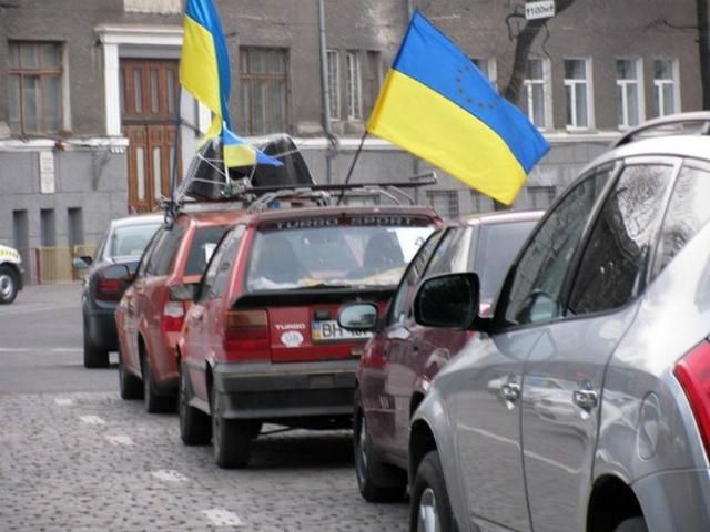 В Запорожье — автопробег за единство Украины