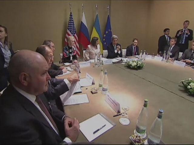 Сподівання на дипломатію: чи вдасться Україні вийти з сьогоднішньої кризи мирним шляхом Сподівання на дипломатію: чи вдасться Україні вийти з сьогоднішньої кризи мирним шляхом