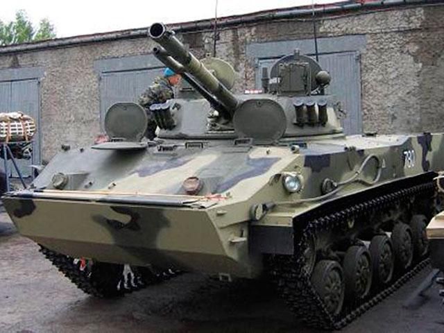 Ветераны договорились с сепаратистами о возвращении захваченных БМД в Краматорске Ветераны договорились с сепаратистами о возвращении захваченных БМД в Краматорске