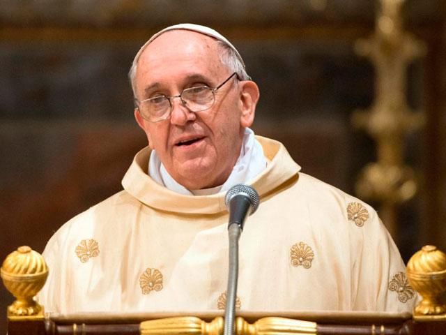 Папа Римский Франциск попросил у Христа мира для Украины