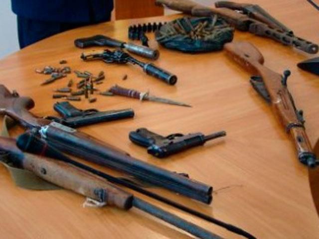 В Славянске местный криминалитет имеет более 400 единиц оружия, — МВД В Славянске местный криминалитет имеет более 400 единиц оружия, — МВД