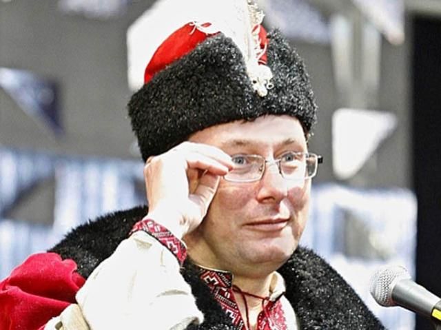 Чтобы Украина воскресла, надо иметь крепкие и патриотические яйца, - Луценко