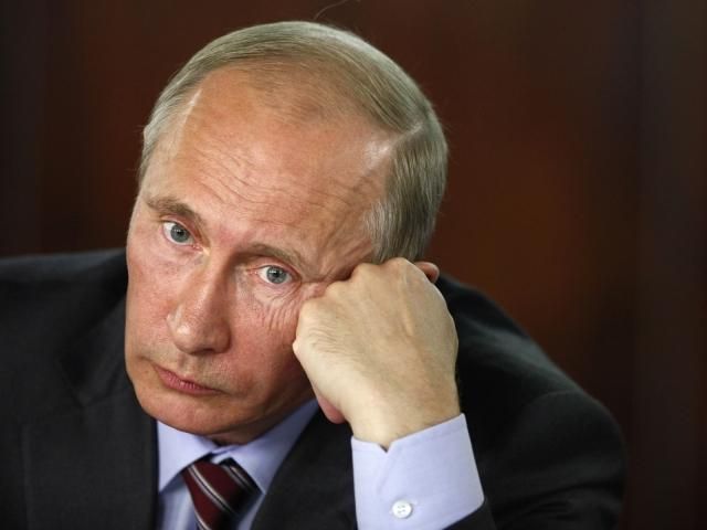 Путин подписал указ о реабилитации крымских татар Путин подписал указ о реабилитации крымских татар