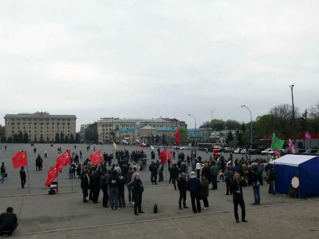 Пророссийские активисты в Харькове выбрали "народного губернатора"
