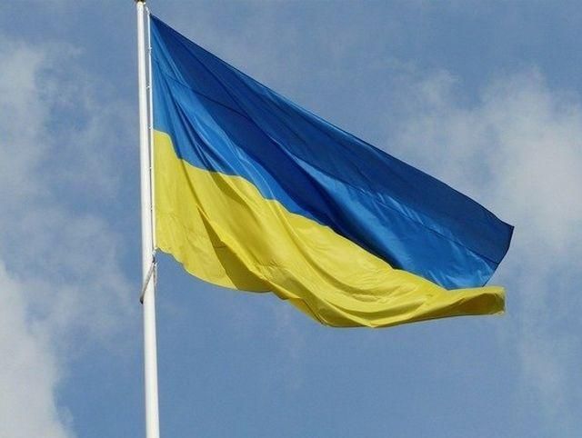 МВД не подтвердило факт стрельбы по школьникам, которые в Стаханове подняли флаг Украины