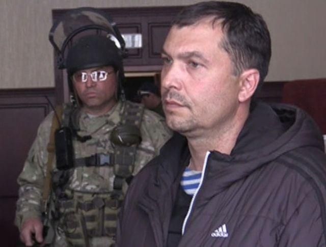 "Народный губернатор" Луганщины уже пообещал создать "народную армию" "Народный губернатор" Луганщины уже пообещал создать "народную армию"