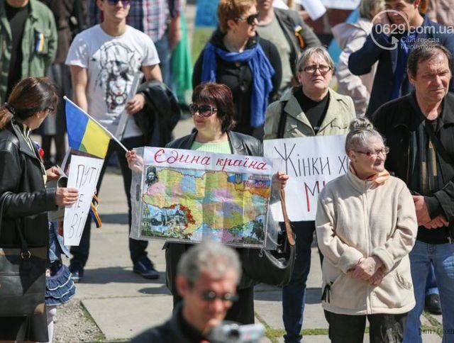 У Маріуполі вже 120 осіб вступили в Народну дружину, яка захищатиме проукраїнських активістів