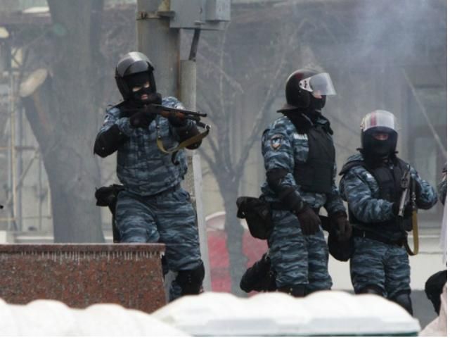 Апеляційний суд заарештував командира спецроти "Беркуту" Апеляційний суд заарештував командира спецроти "Беркуту"