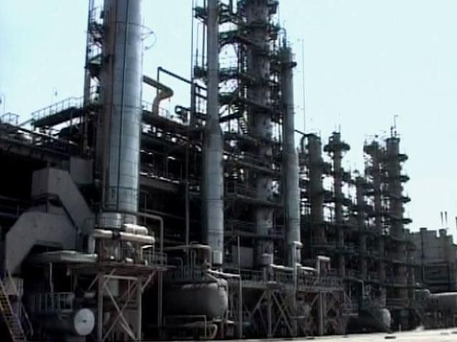 Суд арештував майно Одеського НПЗ, який належить олігархові Курченку Суд арештував майно Одеського НПЗ, який належить олігархові Курченку