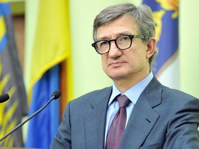 Регіональна влада проводить переговори, — Тарута про вирішення кризи на Донбасі