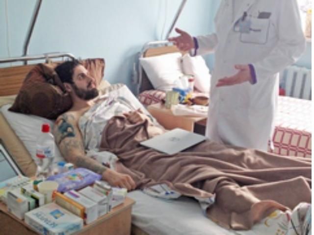 Австрийские врачи поставили на ноги пострадавшего майдановца Австрийские врачи поставили на ноги пострадавшего майдановца