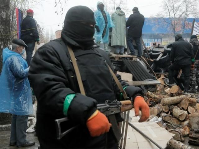 В Славянске снова напали на ромов