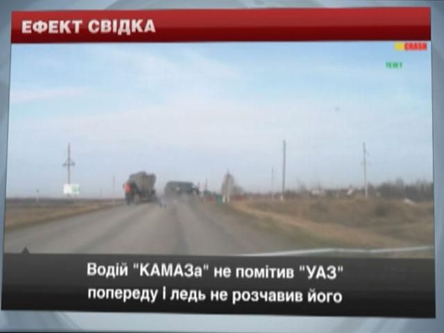 Водитель "Тойоты" протаранил "Шевроле" с "Лексусом"