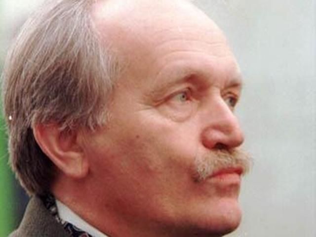 Апелляционный суд вернул на дорасследование дело о гибели Вячеслава Чорновила Апелляционный суд вернул на дорасследование дело о гибели Вячеслава Чорновила