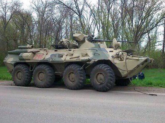 Военная техника в Ростовской области РФ "давит" мирных жителей Военная техника в Ростовской области РФ "давит" мирных жителей