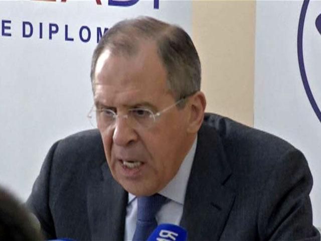 Лавров посоветовал разогнать "позорный Майдан" и разоружить "Правый сектор" Лавров посоветовал разогнать "позорный Майдан" и разоружить "Правый сектор"