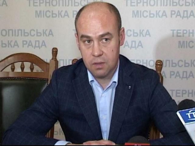 Штурм горсовета спровоцировали для "картинки" российским СМИ, - мэр Тернополя Штурм горсовета спровоцировали для "картинки" российским СМИ, - мэр Тернополя