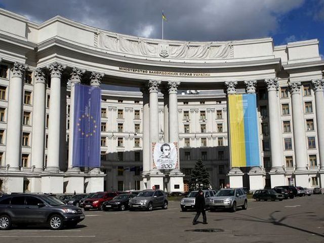 Росія не змогла пояснити військові навчання на кордоні з Україною, — МЗС Росія не змогла пояснити військові навчання на кордоні з Україною, — МЗС