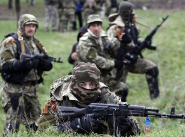 Біля складів зі зброєю під Слов'янськом йде бій, — "самооборона" міста Біля складів зі зброєю під Слов'янськом йде бій, — "самооборона" міста