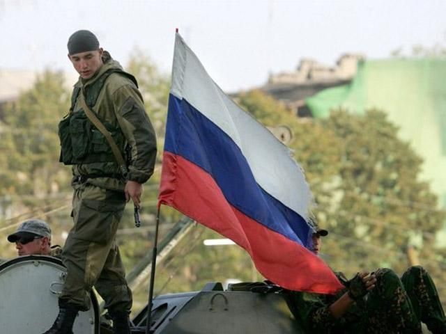 Російські війська біля кордону з Україною приведені в повну бойову готовність, — адмірал