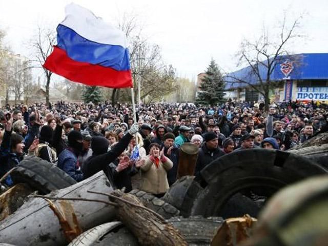 У Донецьку — двотисячний мітинг за "федералізацію"