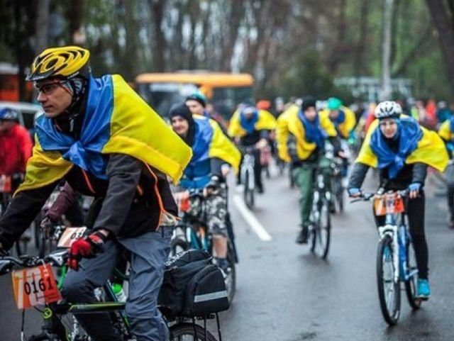 В Одессе провели велопробег за единство Украины