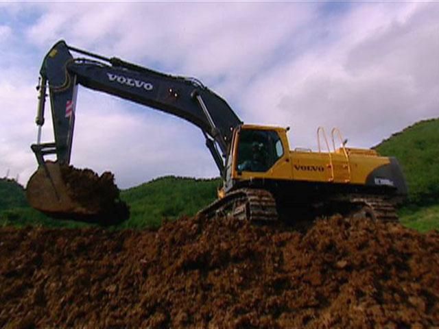 Як виробляють екскаватори (Відео) Як виробляють екскаватори (Відео)