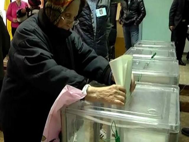 Вибори під кулями: як українці обиратимуть президента в умовах агресії Росії Вибори під кулями: як українці обиратимуть президента в умовах агресії Росії