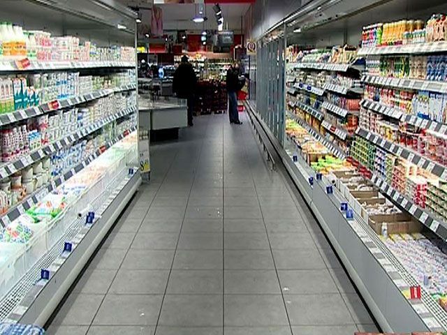 АМКУ рекомендует торговым сетям не повышать цены на продукты