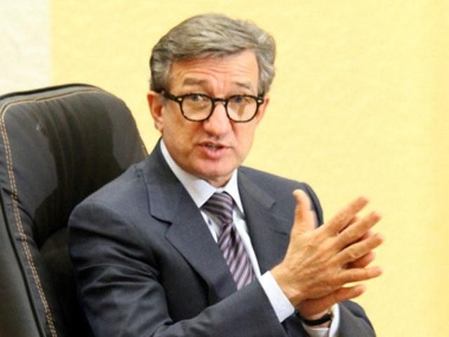 Тарута уволил двух начальников донецких райотделов Тарута уволил двух начальников донецких райотделов