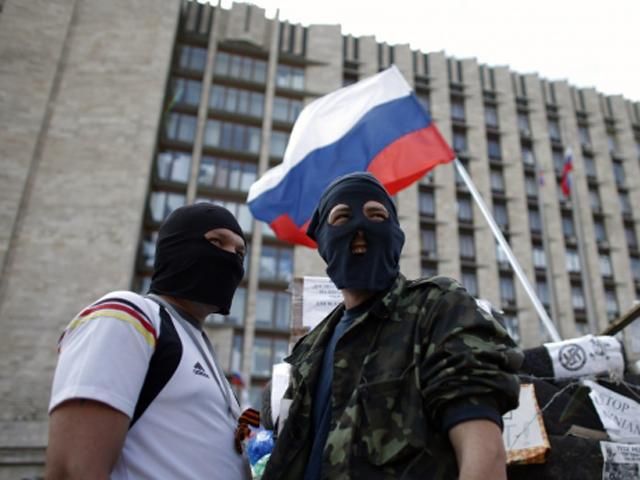 У Горлівці озброєні сепаратисти захопили міськраду і райвідділ міліції, — ЗМІ У Горлівці озброєні сепаратисти захопили міськраду і райвідділ міліції, — ЗМІ