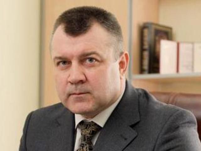 У Луганську бойовики тяжко поранили адвоката за відмову співпрацювати У Луганську бойовики тяжко поранили адвоката за відмову співпрацювати