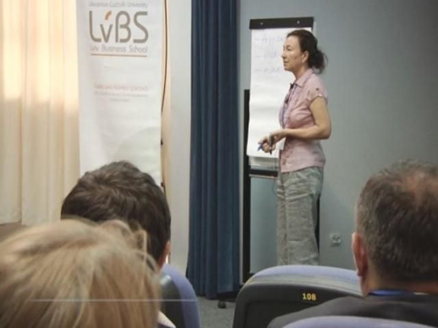 Форум жіночого підприємництва: поєднати бізнес і особисте життя Форум жіночого підприємництва: поєднати бізнес і особисте життя