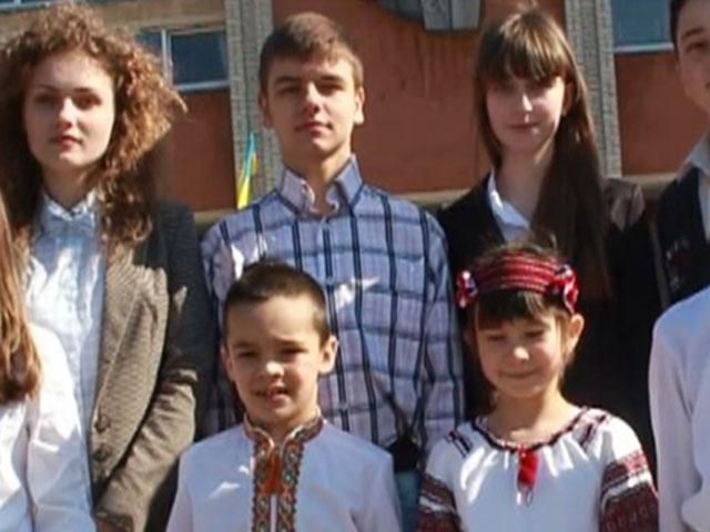 Львов пригласил к себе школьников с востока Украины