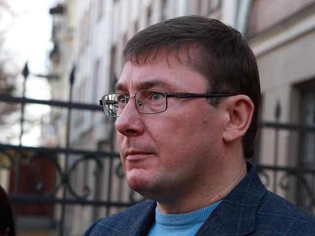 Порошенко пропонував "Батьківщині" посаду прем'єра, — Луценко Порошенко пропонував "Батьківщині" посаду прем'єра, — Луценко