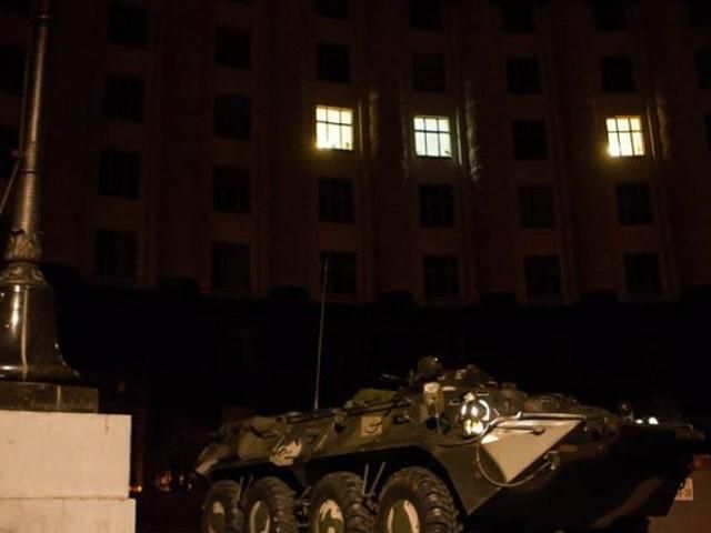 Військова техніка у центрі Києва: нічні навчання силовиків (Фото)