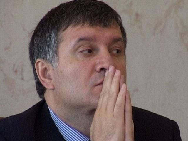 Во время АТО в Славянске погиб пилот, – Аваков Во время АТО в Славянске погиб пилот, – Аваков