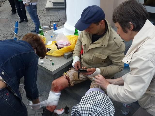 В Одессе сепаратисты обстреливают активистов, очевидцы говорят об убитом (Фото)