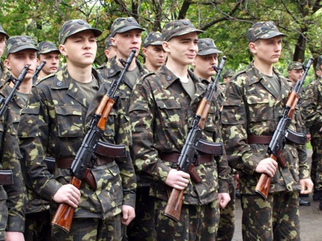 Молодих хлопців без підготовки до АТО не залучатимуть, — Міноборони Молодих хлопців без підготовки до АТО не залучатимуть, — Міноборони