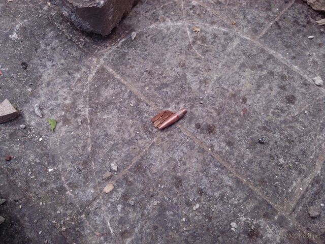 Погибший в Одессе умер от пулевого ранения (Фото) Погибший в Одессе умер от пулевого ранения (Фото)