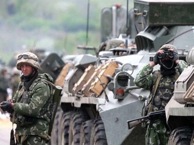 Учасників АТО прирівняють до учасників бойових дій, — Яценюк Учасників АТО прирівняють до учасників бойових дій, — Яценюк