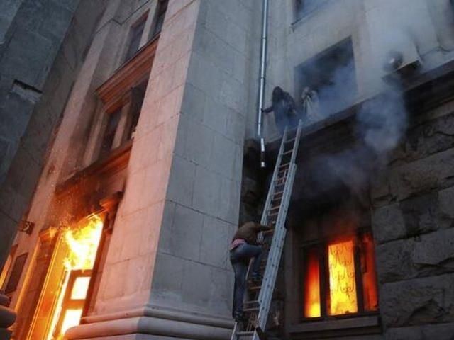 8 опізнаних жертв пожежі в одеському Будинку профспілок — місцеві мешканці
