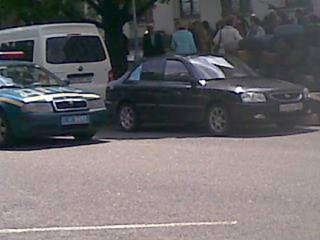 У Луганську з'явилися "зелені чоловічки", — Ляшко У Луганську з'явилися "зелені чоловічки", — Ляшко