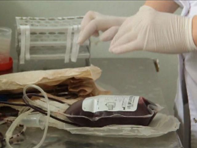 Одесситы массово сдают кровь для пострадавших в столкновениях Одесситы массово сдают кровь для пострадавших в столкновениях