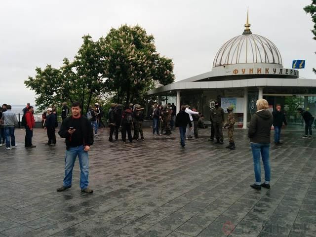 Сепаратистка в Одессе напала на журналистку (Видео) Сепаратистка в Одессе напала на журналистку (Видео)
