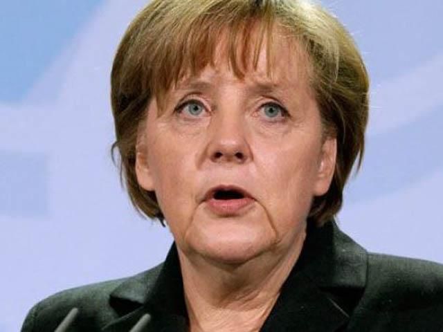 Турчинов розповів Меркель, чому АТО так повільно триває