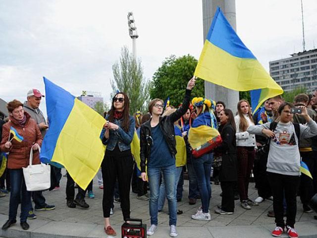 Жители Донбасса в большинстве поддерживают целостность Украины, – опрос Демальянса Жители Донбасса в большинстве поддерживают целостность Украины, – опрос Демальянса