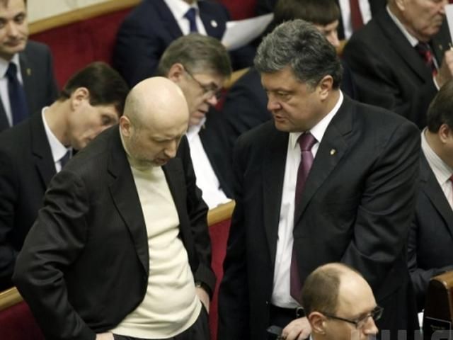 УДАР инициирует замену Турчинова на Порошенко, — Каплин УДАР инициирует замену Турчинова на Порошенко, — Каплин