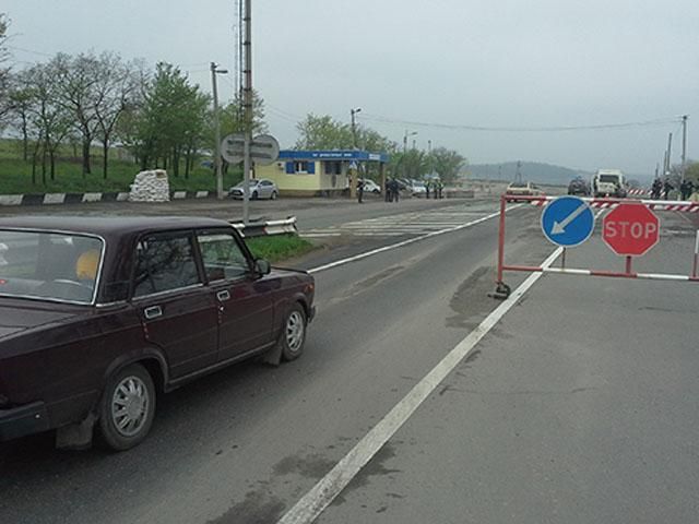 На Луганщині обстріляли блокпост, — МВС